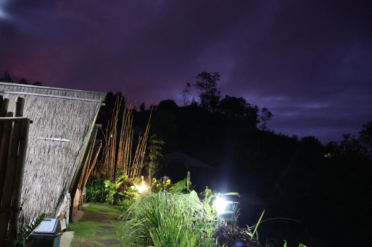 Bali Sunrise Camp & Glamping Hotel Kintamani  Exterior photo